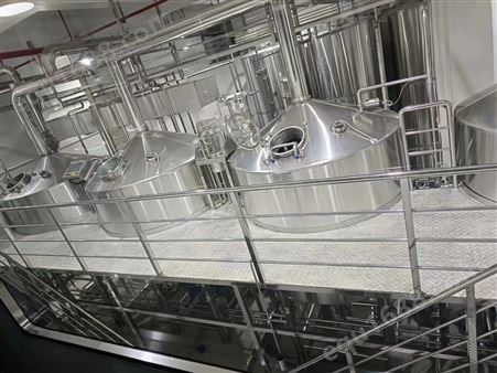 云贵川地区啤酒设备厂家供应自动化酿酒设备日产5000吨